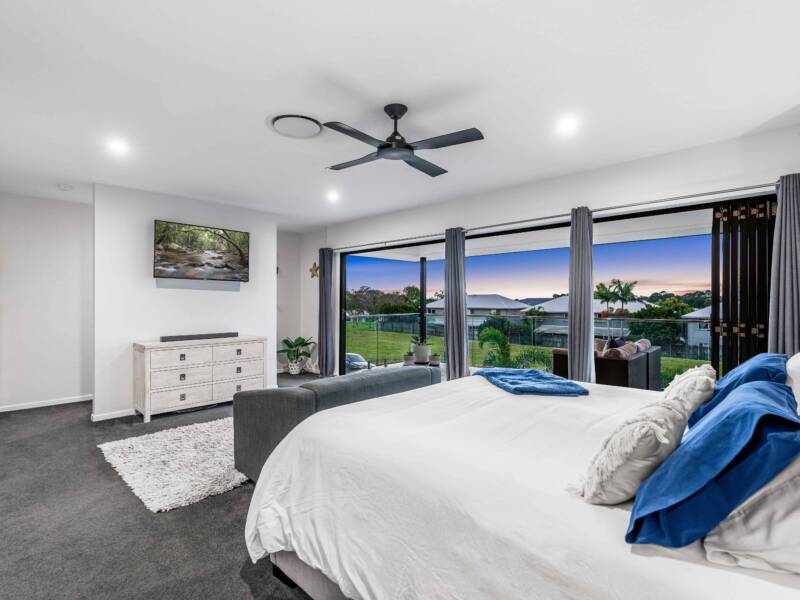 14 David Place, MANLY WEST, QLD 4179 Australia