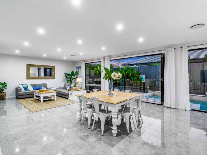 14 David Place, MANLY WEST, QLD 4179 Australia