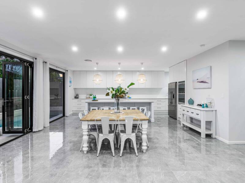 14 David Place, MANLY WEST, QLD 4179 Australia