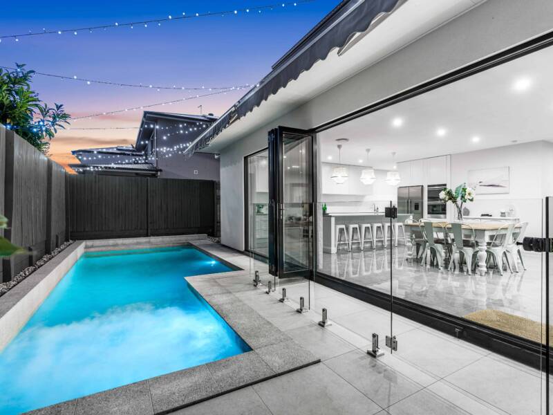14 David Place, MANLY WEST, QLD 4179 Australia