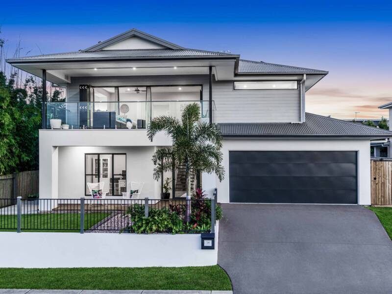 14 David Place, MANLY WEST, QLD 4179 Australia