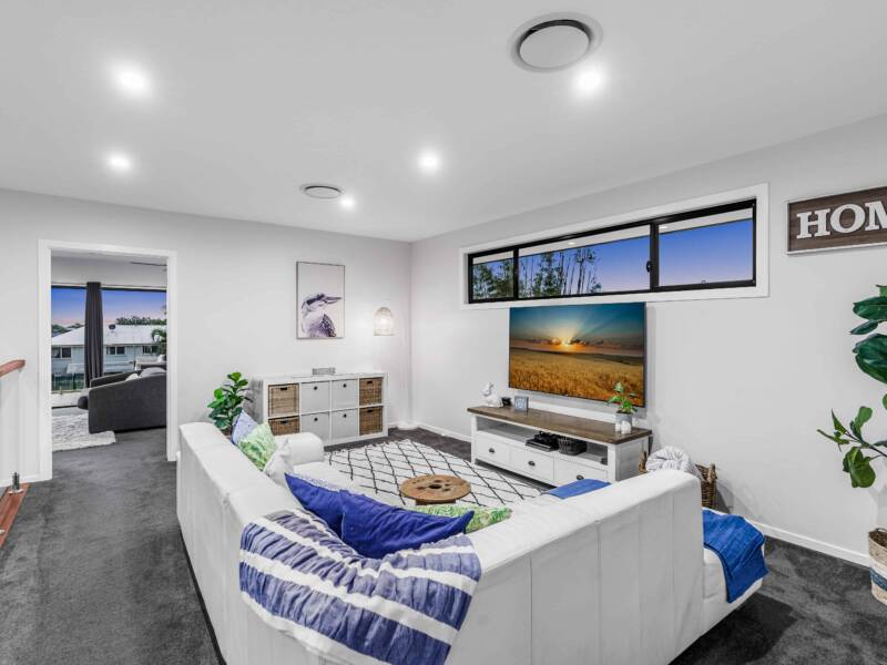 14 David Place, MANLY WEST, QLD 4179 Australia