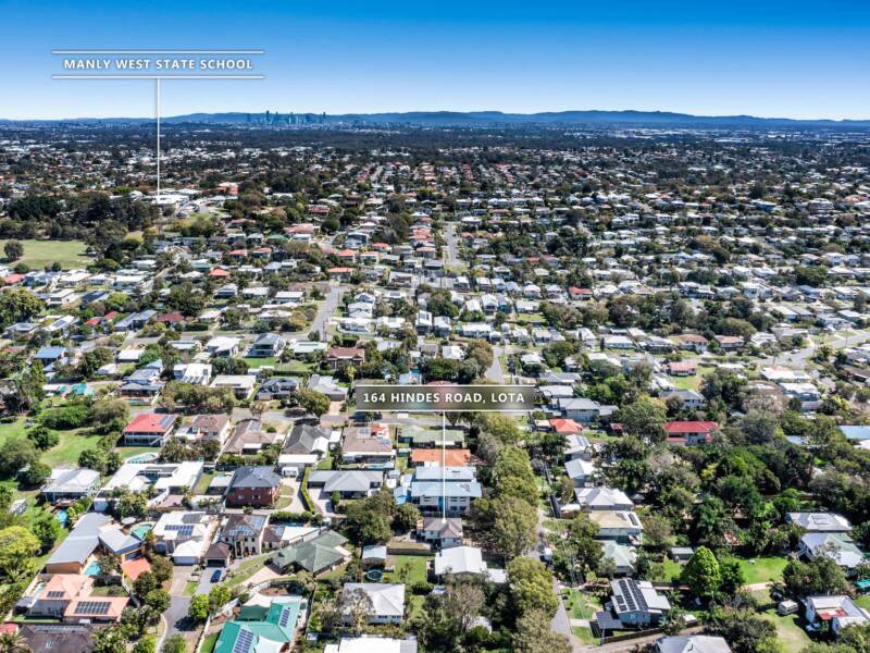 164 Hindes Street, LOTA, QLD 4179 Australia