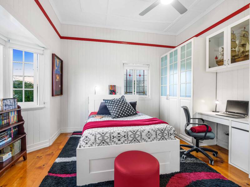 27 Manly Road, MANLY, QLD 4179 Australia