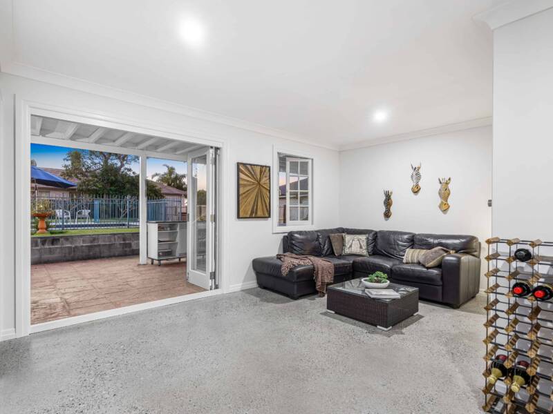 27 Manly Road, MANLY, QLD 4179 Australia