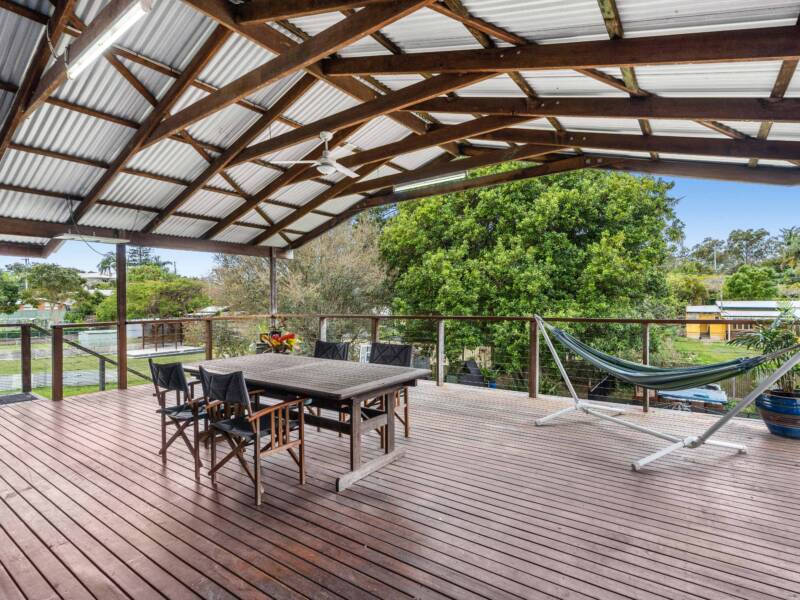38 Roseberry Parade, WYNNUM WEST, QLD 4178 Australia