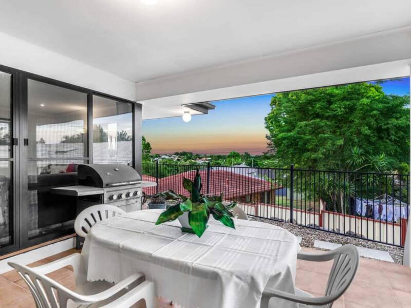 19 Unsworth Street, BELMONT, QLD 4153 Australia