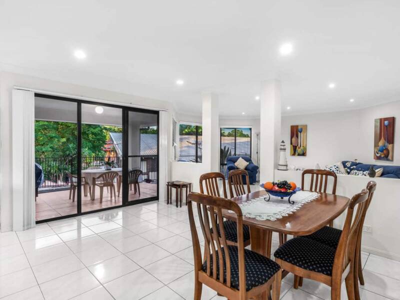 19 Unsworth Street, BELMONT, QLD 4153 Australia
