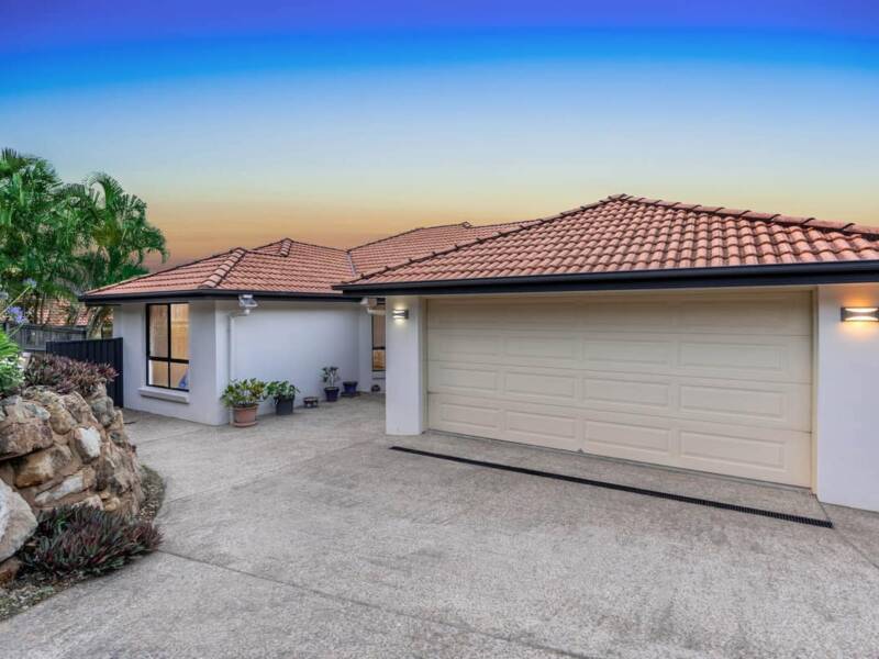 19 Unsworth Street, BELMONT, QLD 4153 Australia