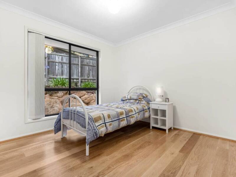 19 Unsworth Street, BELMONT, QLD 4153 Australia