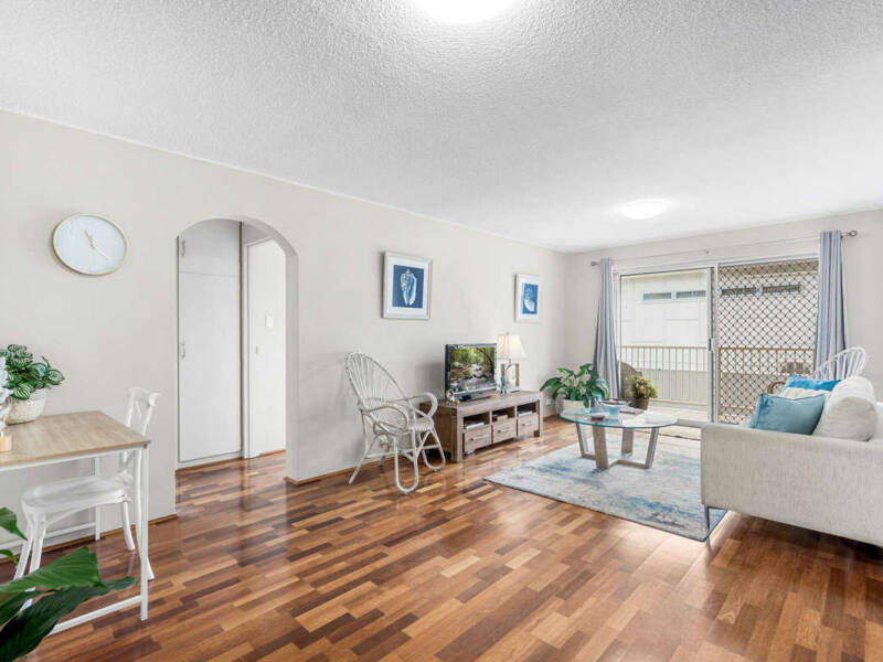 1/22 Clara Street, WYNNUM, QLD 4178 Australia