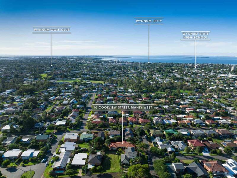 16 Coolview Street, MANLY WEST, QLD 4179 Australia