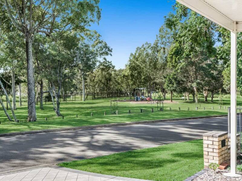 65 Senden Crescent, MANLY WEST, QLD 4179 Australia