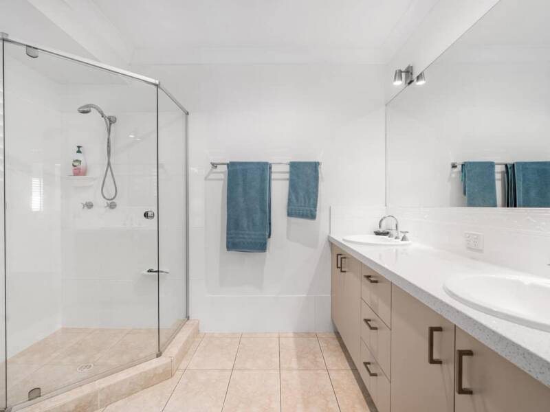 65 Senden Crescent, MANLY WEST, QLD 4179 Australia
