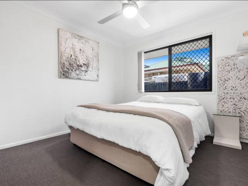 65 Senden Crescent, MANLY WEST, QLD 4179 Australia