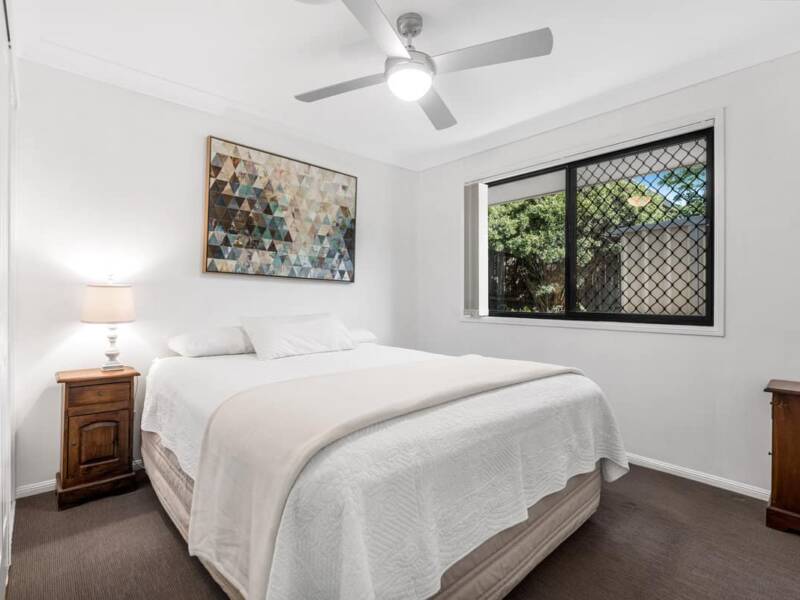 65 Senden Crescent, MANLY WEST, QLD 4179 Australia