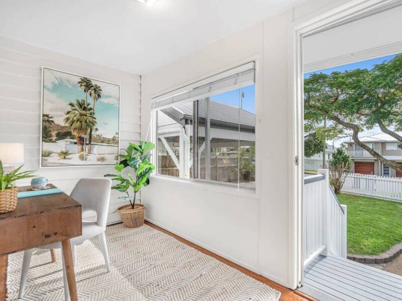 32 Violet Street, WYNNUM, QLD 4178 Australia