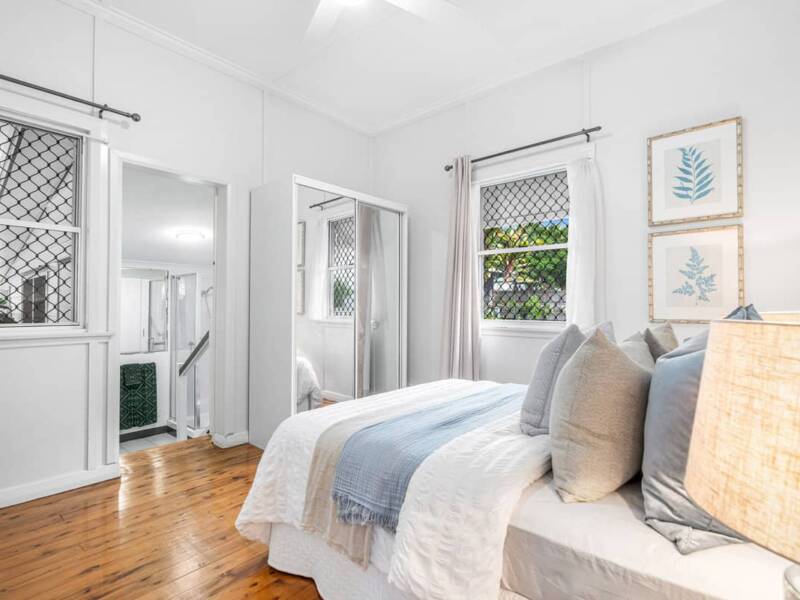 32 Violet Street, WYNNUM, QLD 4178 Australia