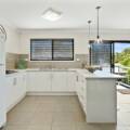 92 Midgen Street, Kooringal, QLD 4025 Australia