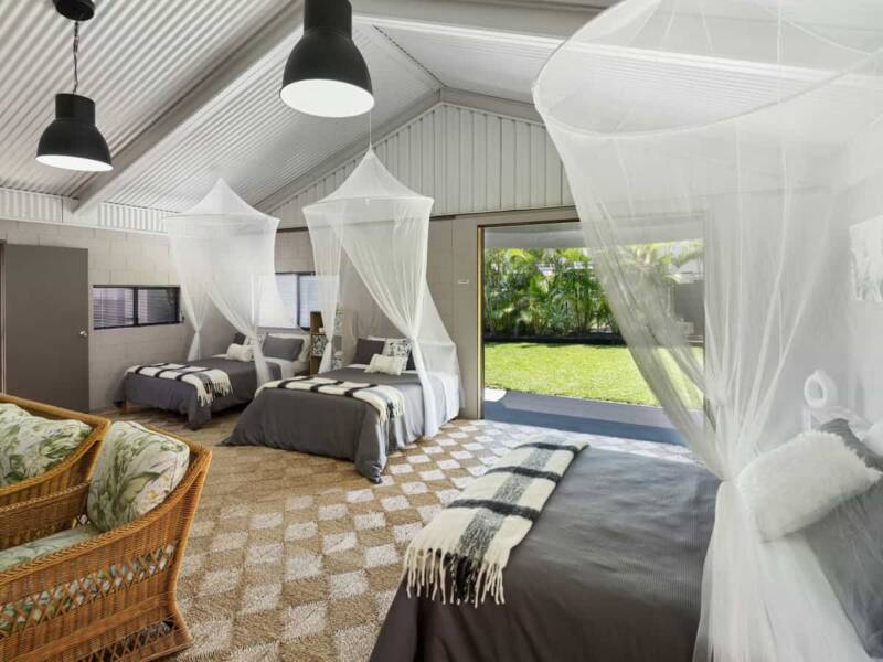 92 Midgen Street, Kooringal, QLD 4025 Australia