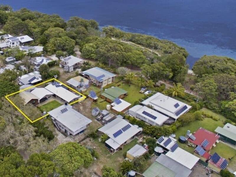 92 Midgen Street, Kooringal, QLD 4025 Australia