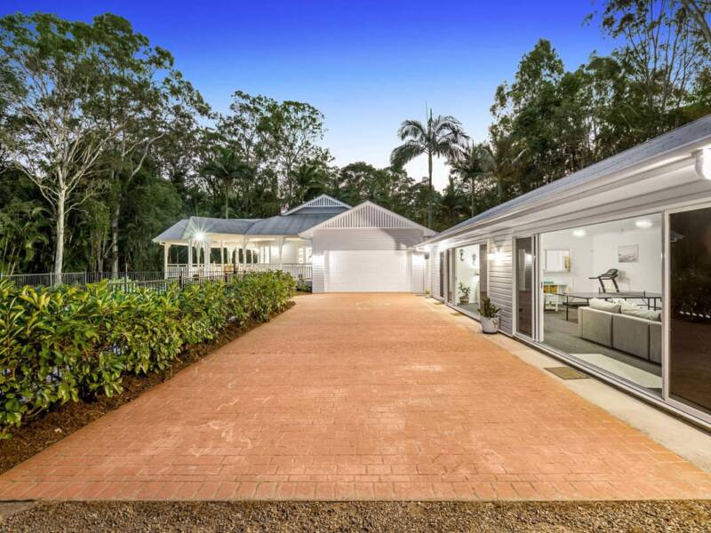 12 Abeya Street, Thornlands, QLD 4164 Australia