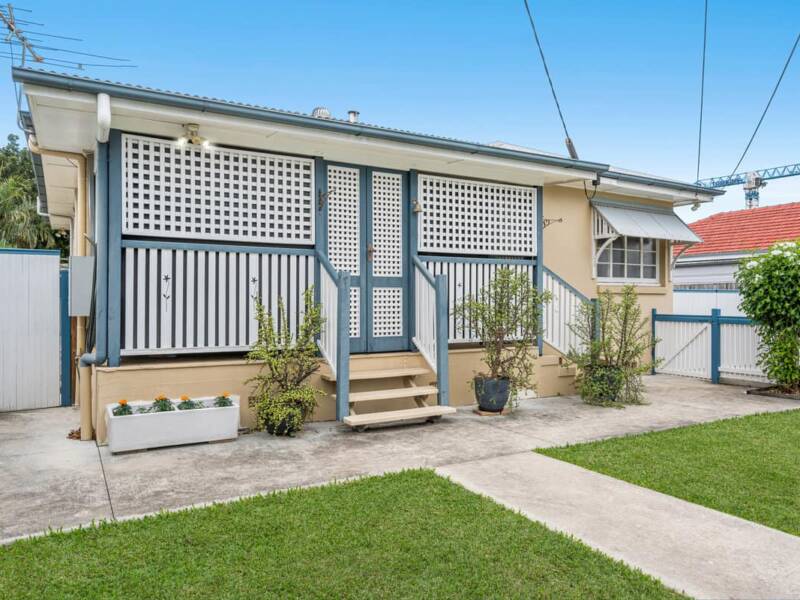13 Allen Street, Wynnum, QLD 4178 Australia