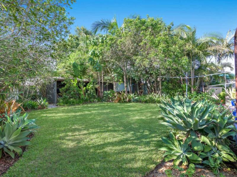 12 Crawford Road, Wynnum West, QLD 4178 Australia