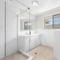 8 Yering Place, WYNNUM WEST, QLD 4178 Australia