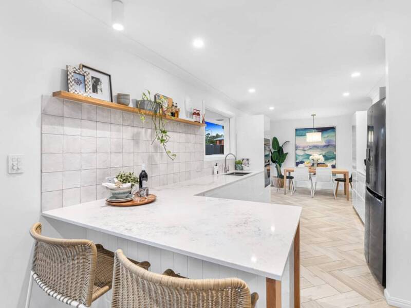 2 Teraglin Street, Manly West, QLD 4179 Australia