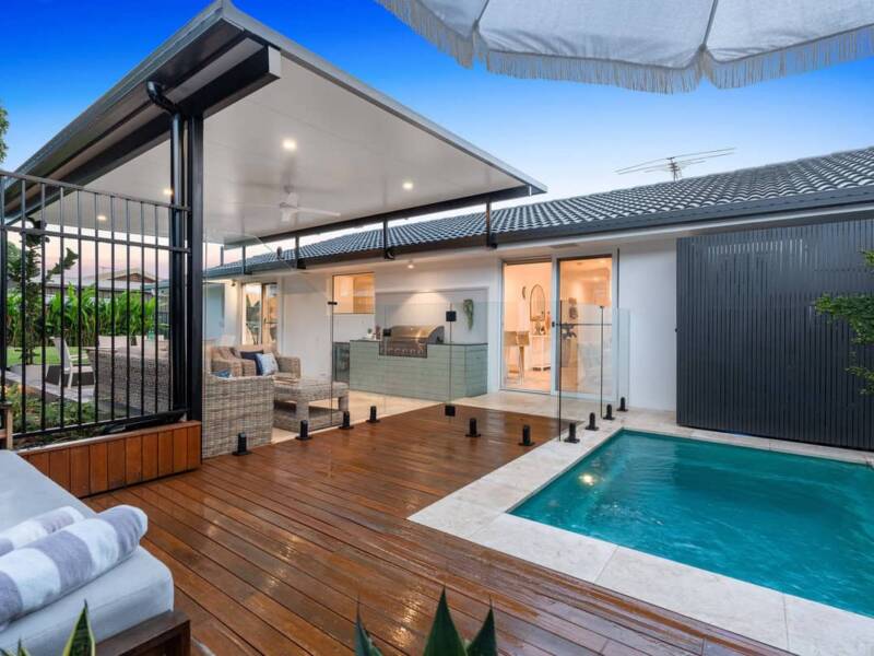 2 Teraglin Street, Manly West, QLD 4179 Australia