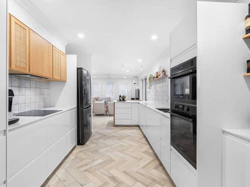 2 Teraglin Street, Manly West, QLD 4179 Australia