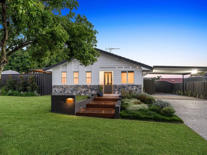 2 Teraglin Street, Manly West, QLD 4179 Australia