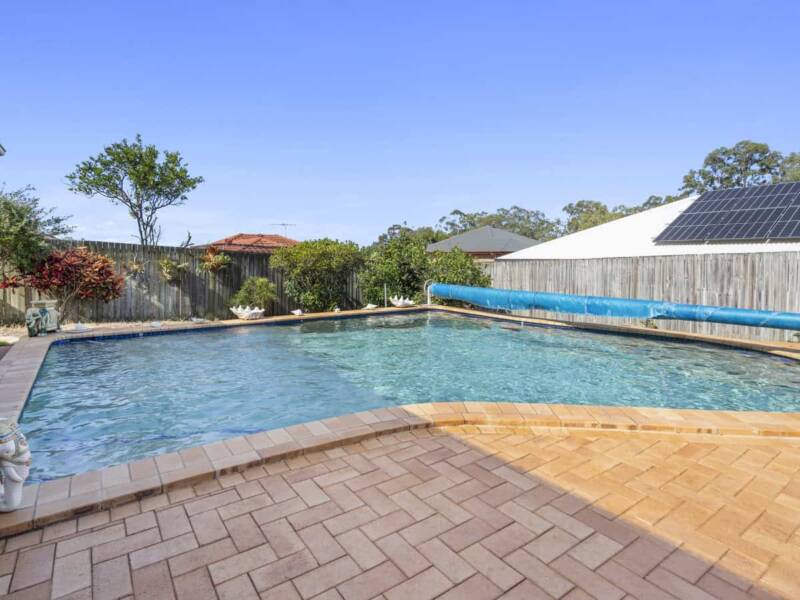 10 Burbank Road, Birkdale, QLD 4159 Australia
