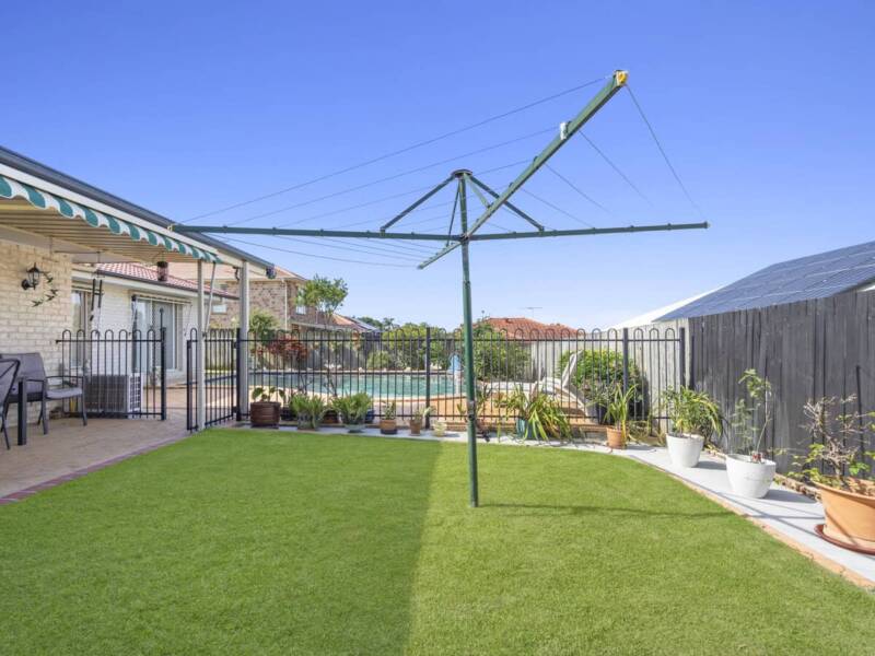 10 Burbank Road, Birkdale, QLD 4159 Australia