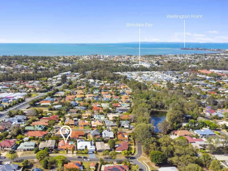 10 Burbank Road, Birkdale, QLD 4159 Australia