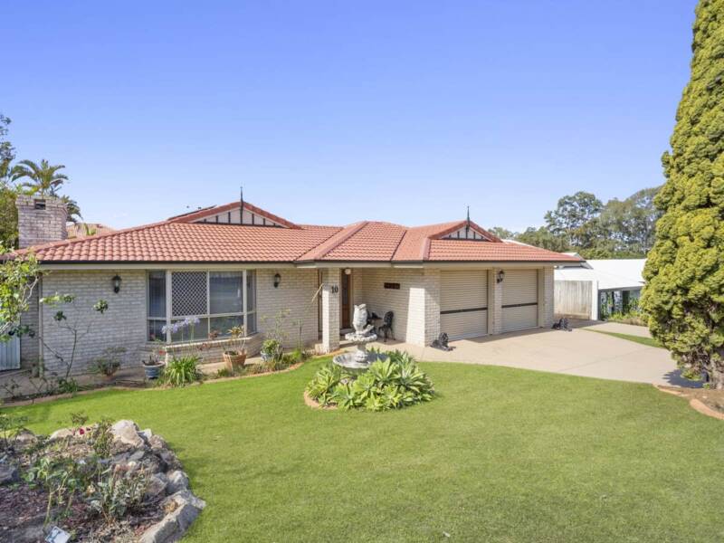 10 Burbank Road, Birkdale, QLD 4159 Australia