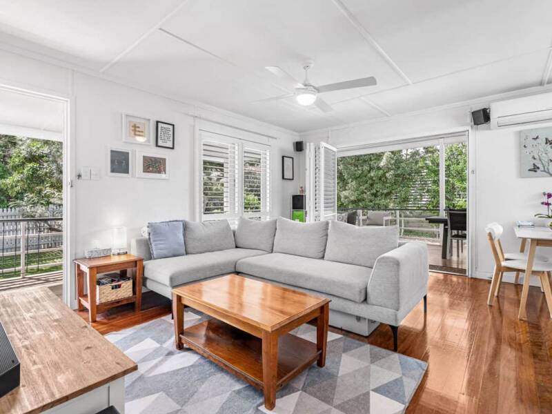 2 Kelston Street, Manly West, QLD 4179 Australia