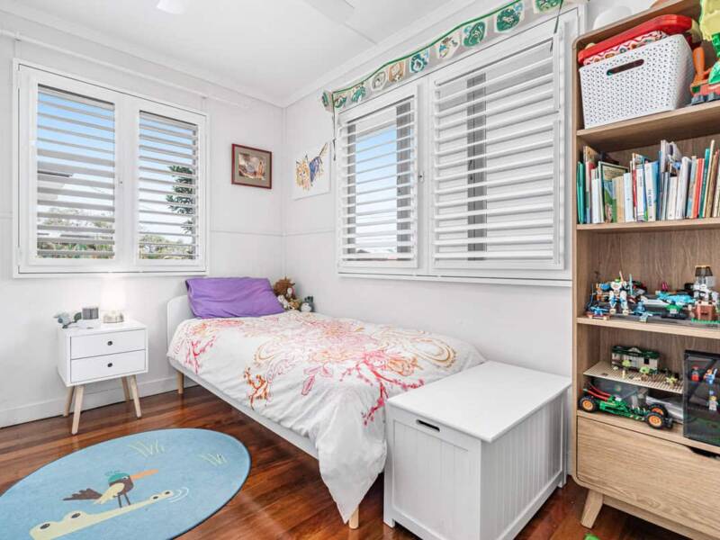 2 Kelston Street, Manly West, QLD 4179 Australia