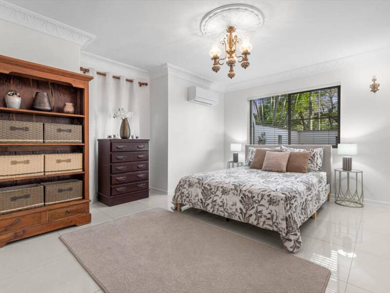 14 Coolview Street, Manly West, QLD 4179 Australia