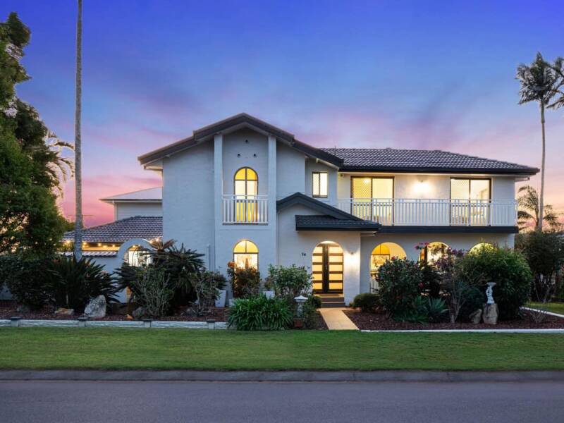 14 Coolview Street, Manly West, QLD 4179 Australia