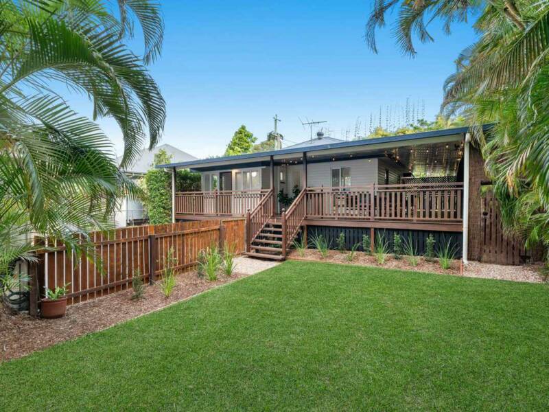 321 Preston Road, Wynnum West, QLD 4178 Australia