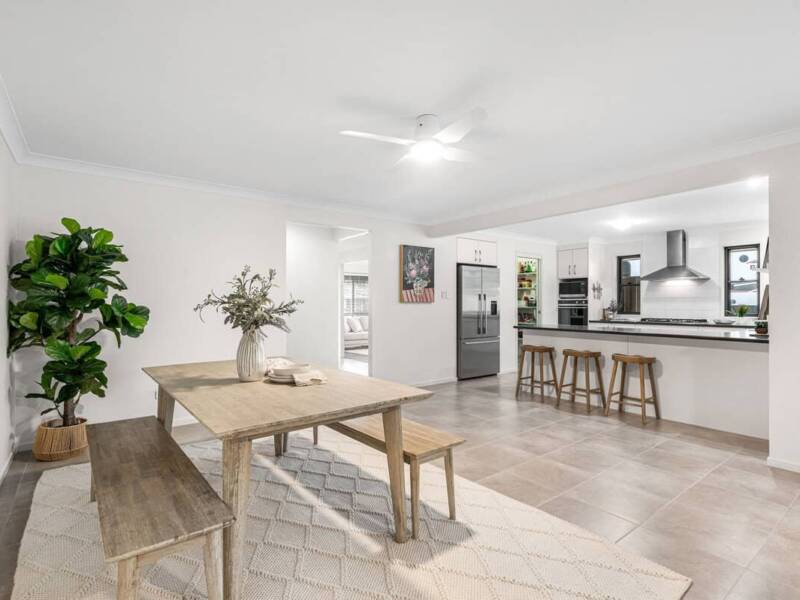 4 Yering Place, Wynnum West, QLD 4178 Australia