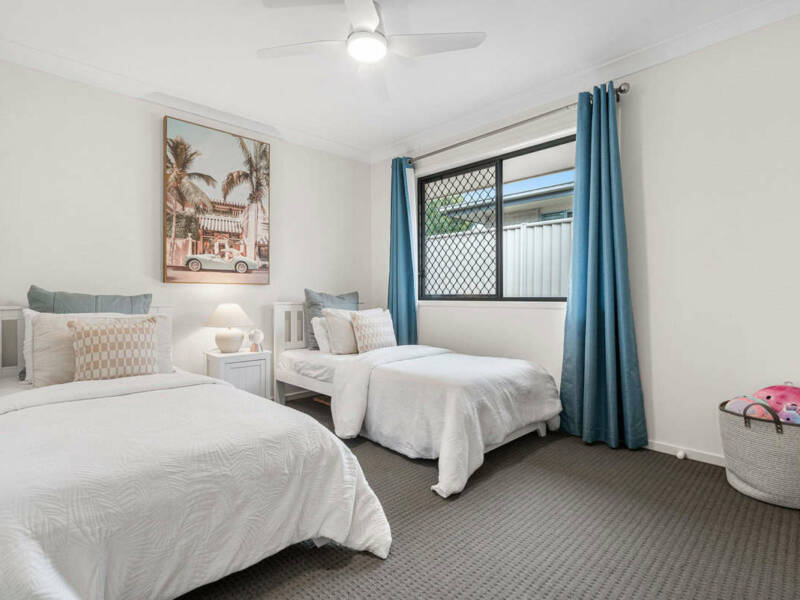 4 Yering Place, Wynnum West, QLD 4178 Australia