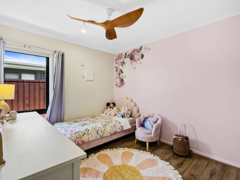 4 Majestic Crescent, Hemmant, QLD 4174 Australia