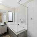 4 Majestic Crescent, Hemmant, QLD 4174 Australia