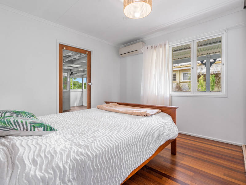 39 Jellicoe Street, Manly West, QLD 4179 Australia
