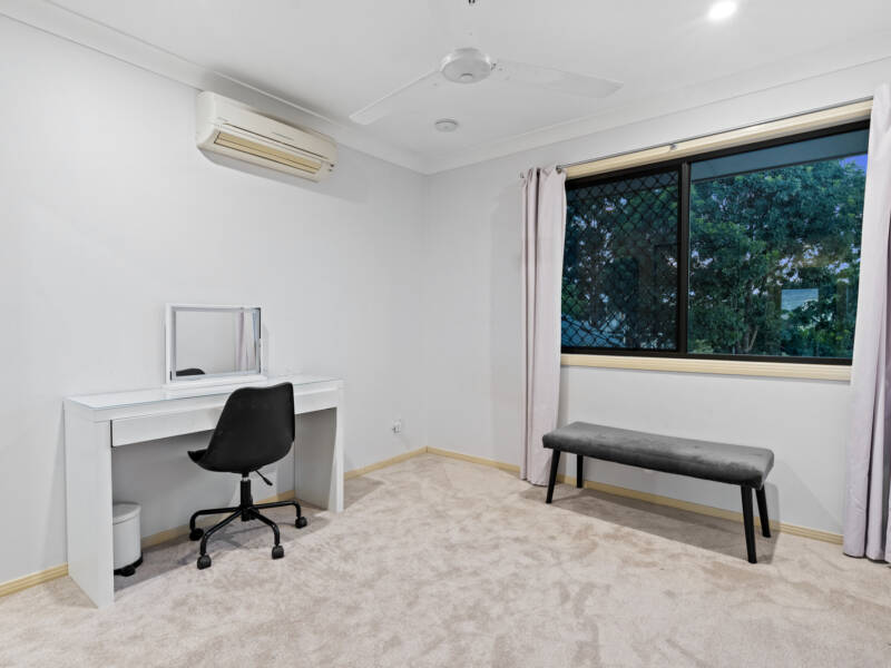 20 Sweetapple Place, Manly West, QLD 4179 Australia