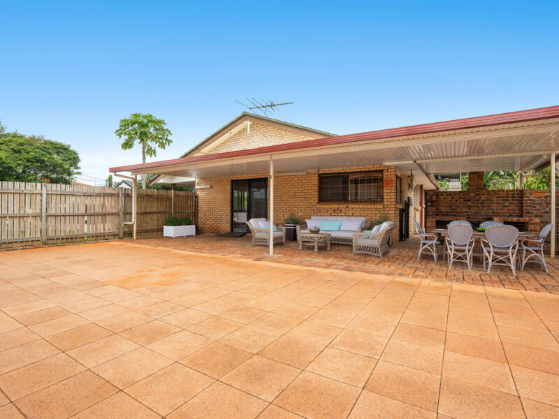18 Lyrian Street, Manly West, QLD 4179 Australia