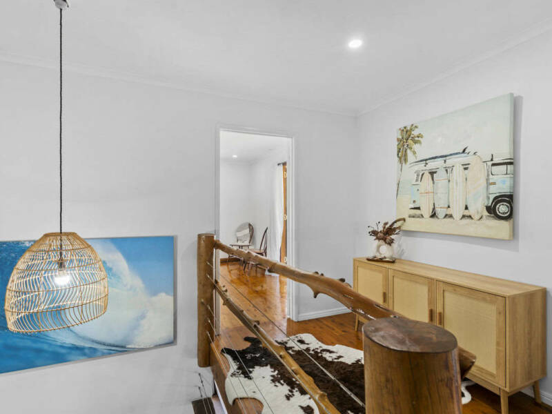 96 Goondool Street, Kooringal, QLD 4025 Australia